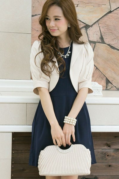 存在感あるプリーツパフボレロ