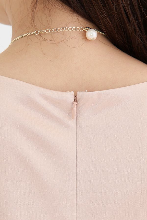 バックファスナー