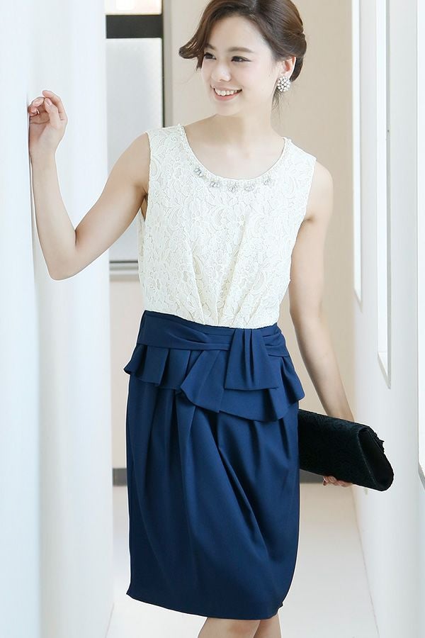 リボンぺプラムワンピース