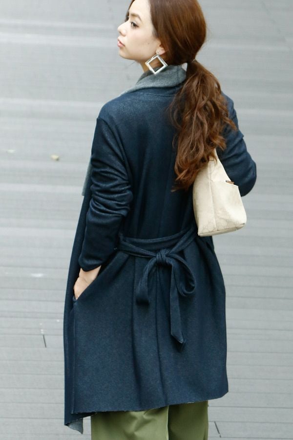 インディゴ（後ろ）