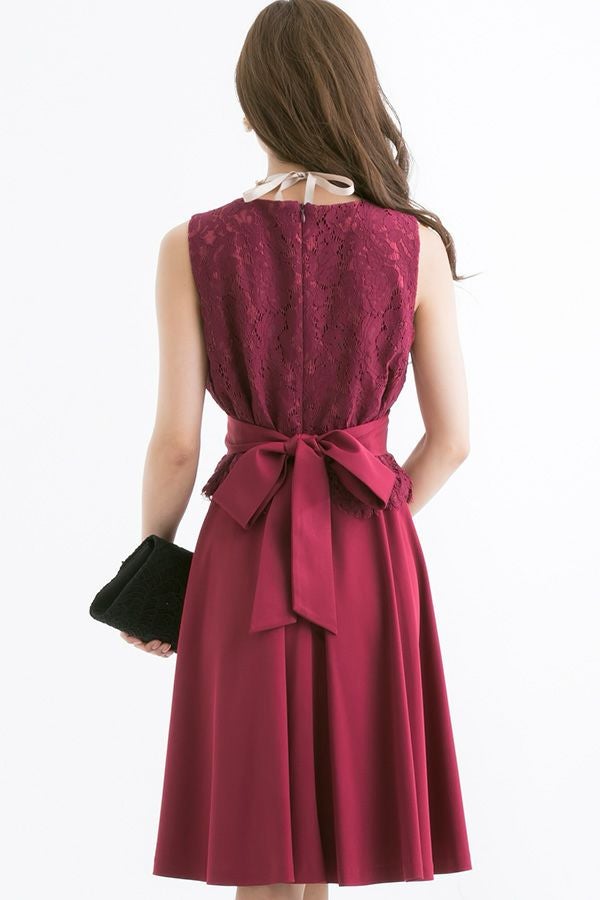 ボルドー（後ろ）