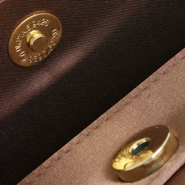 マグネットホック