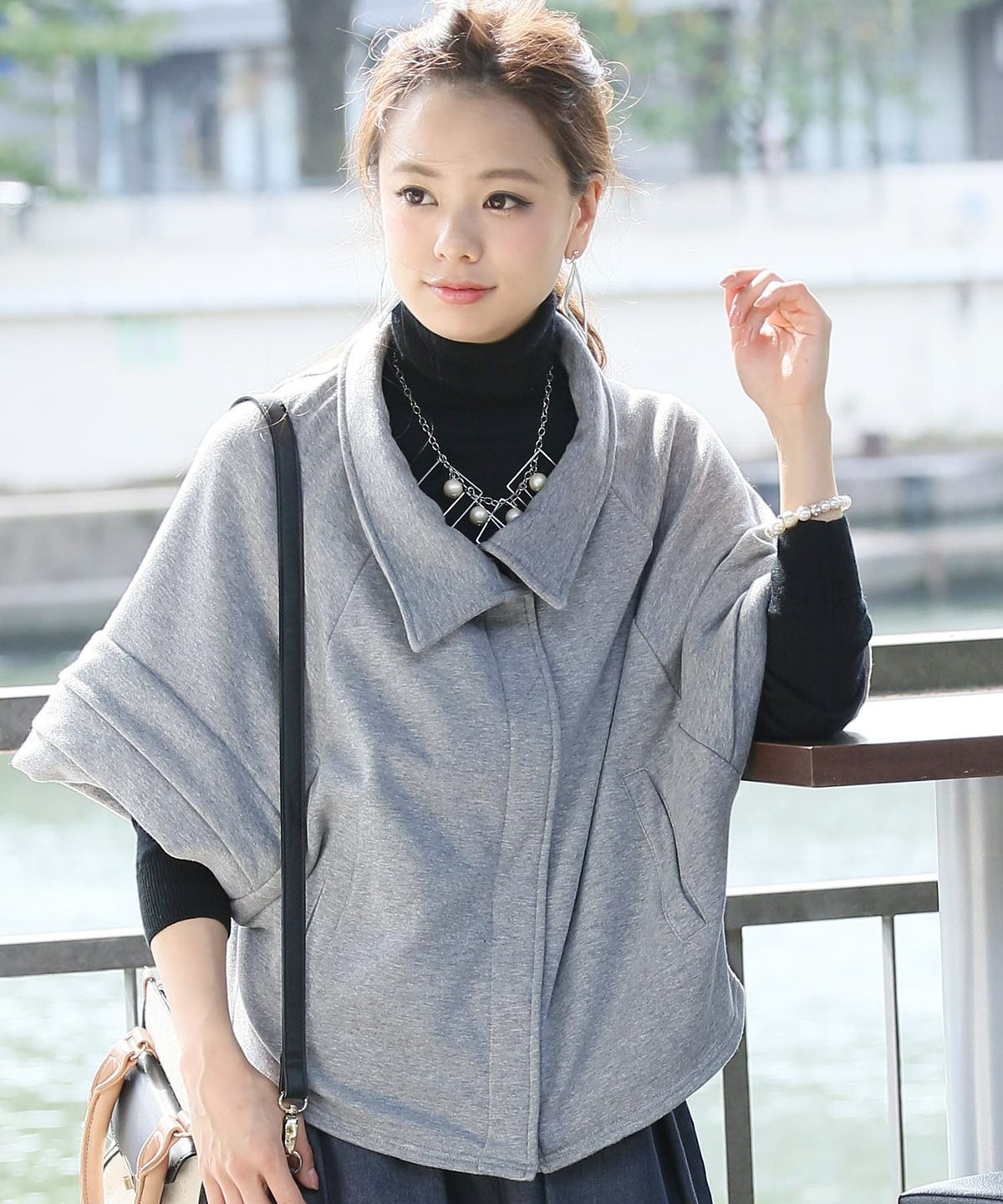 イメージ（ライトグレー）