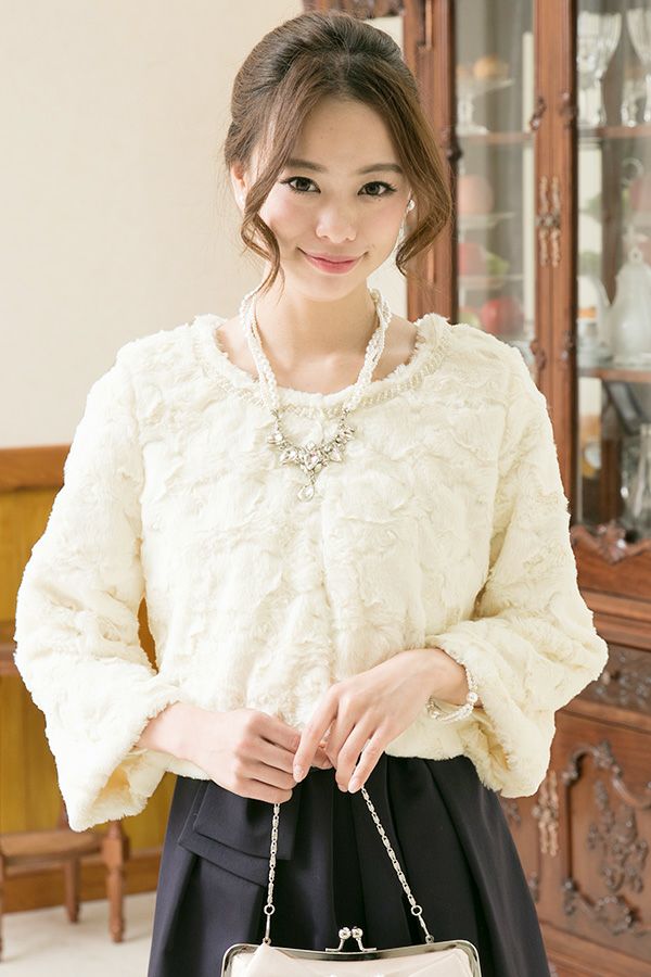 フェイクファーフラッフィージャケット