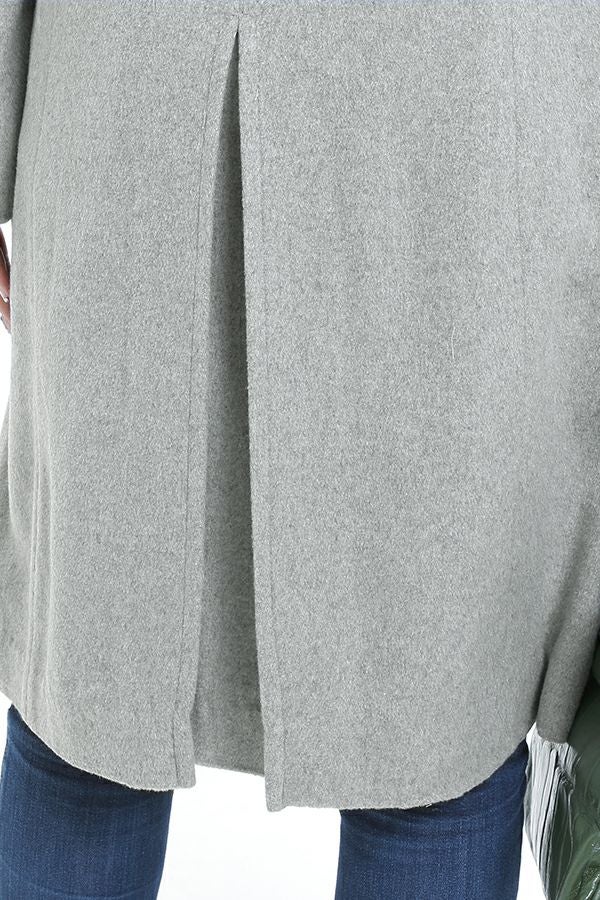 スリット（後ろ）