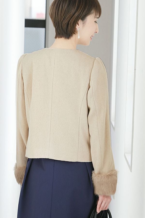 ベージュ（後ろ）