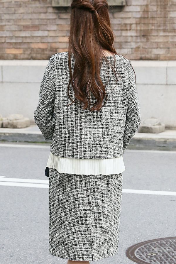 ホワイトブラック（後ろ）