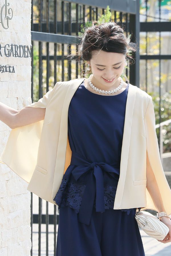 ライトベージュ（前）