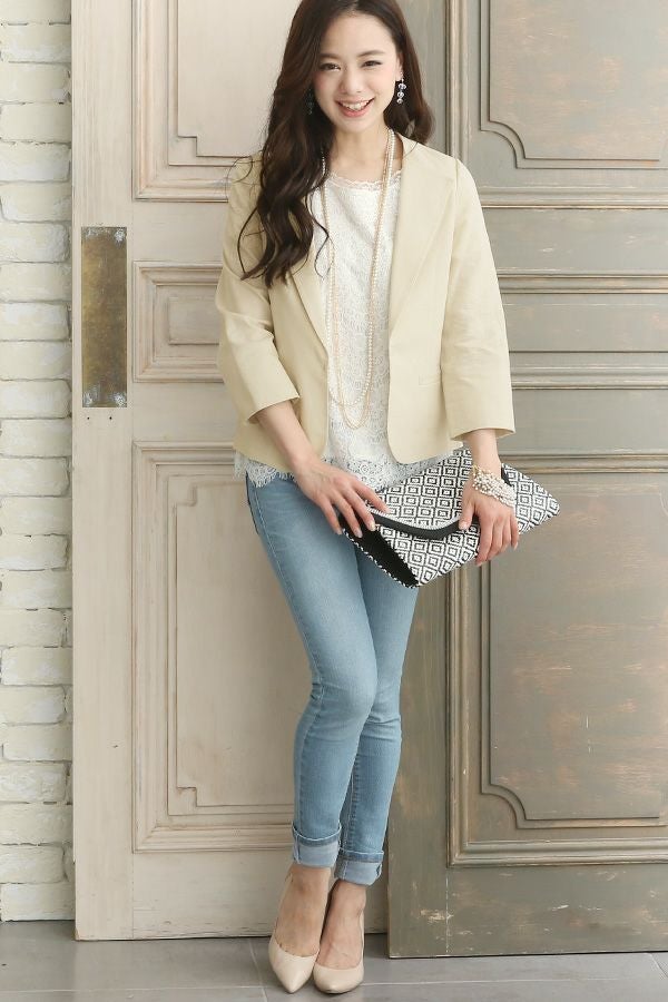 ベージュ（前）