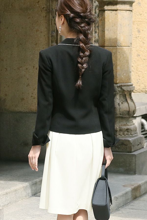 ブラックホワイト(ジャケットあり)後