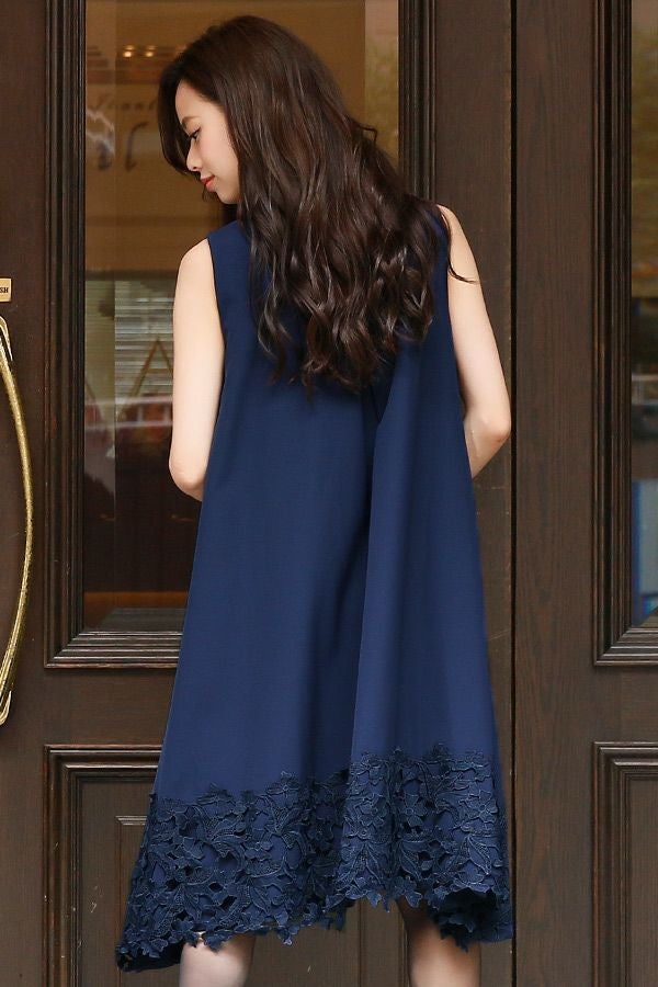 ネイビー（後ろ）