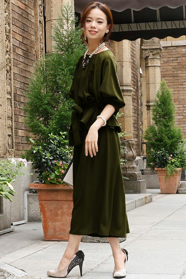 イメージ（カーキ）