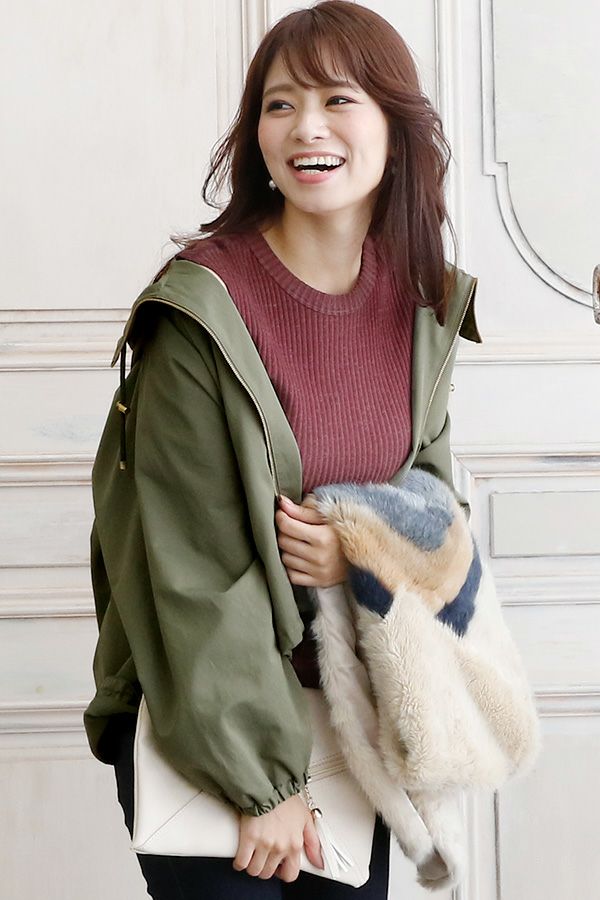 イメージ（カーキ）