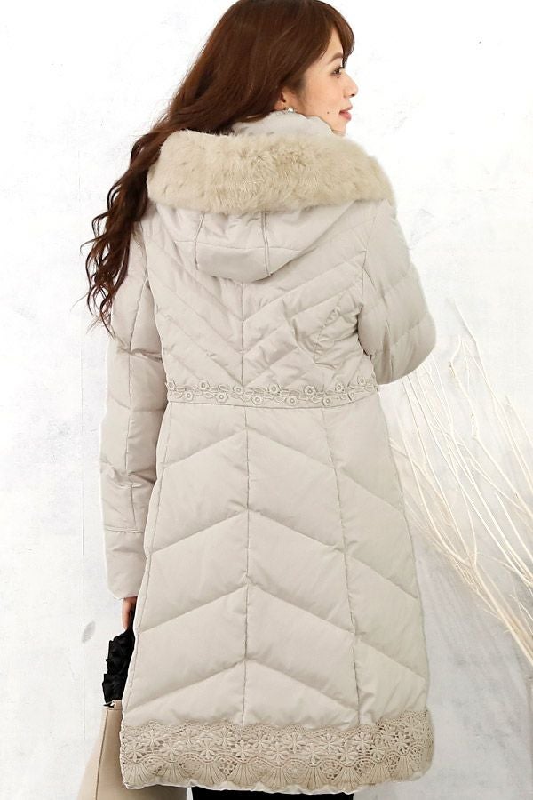 グレージュ（後ろ）