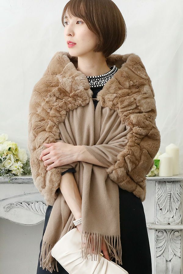 ベージュ（前）