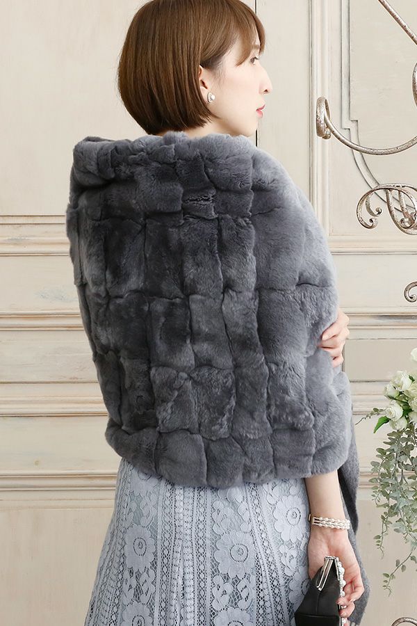 グレー（後ろ）