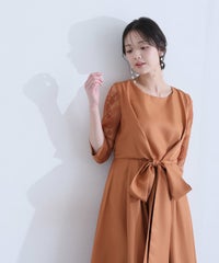 バックプリーツ＆レースリボンドレス