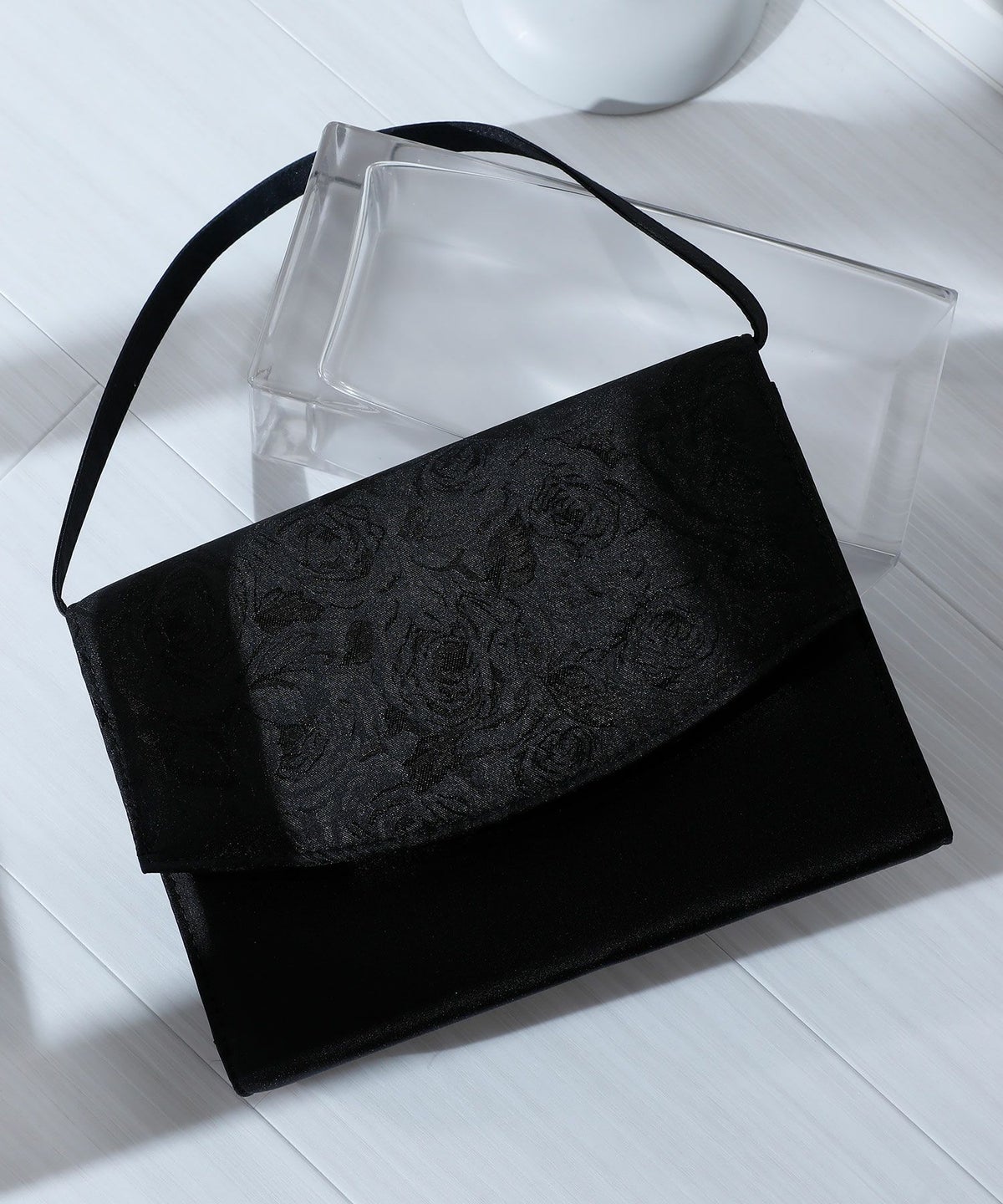 フラワーパターンブラックフォーマルバッグ