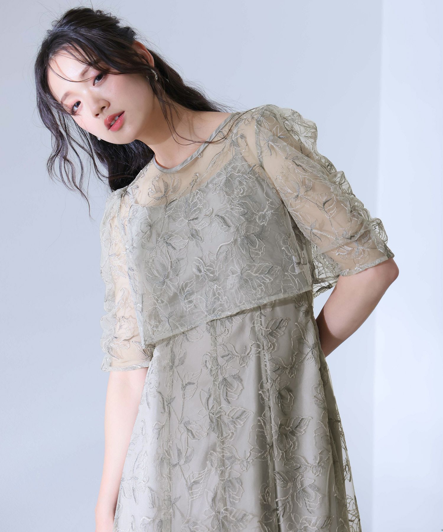 トップス付き花柄刺繍ドレス | PourVous（プールヴー）パーティー