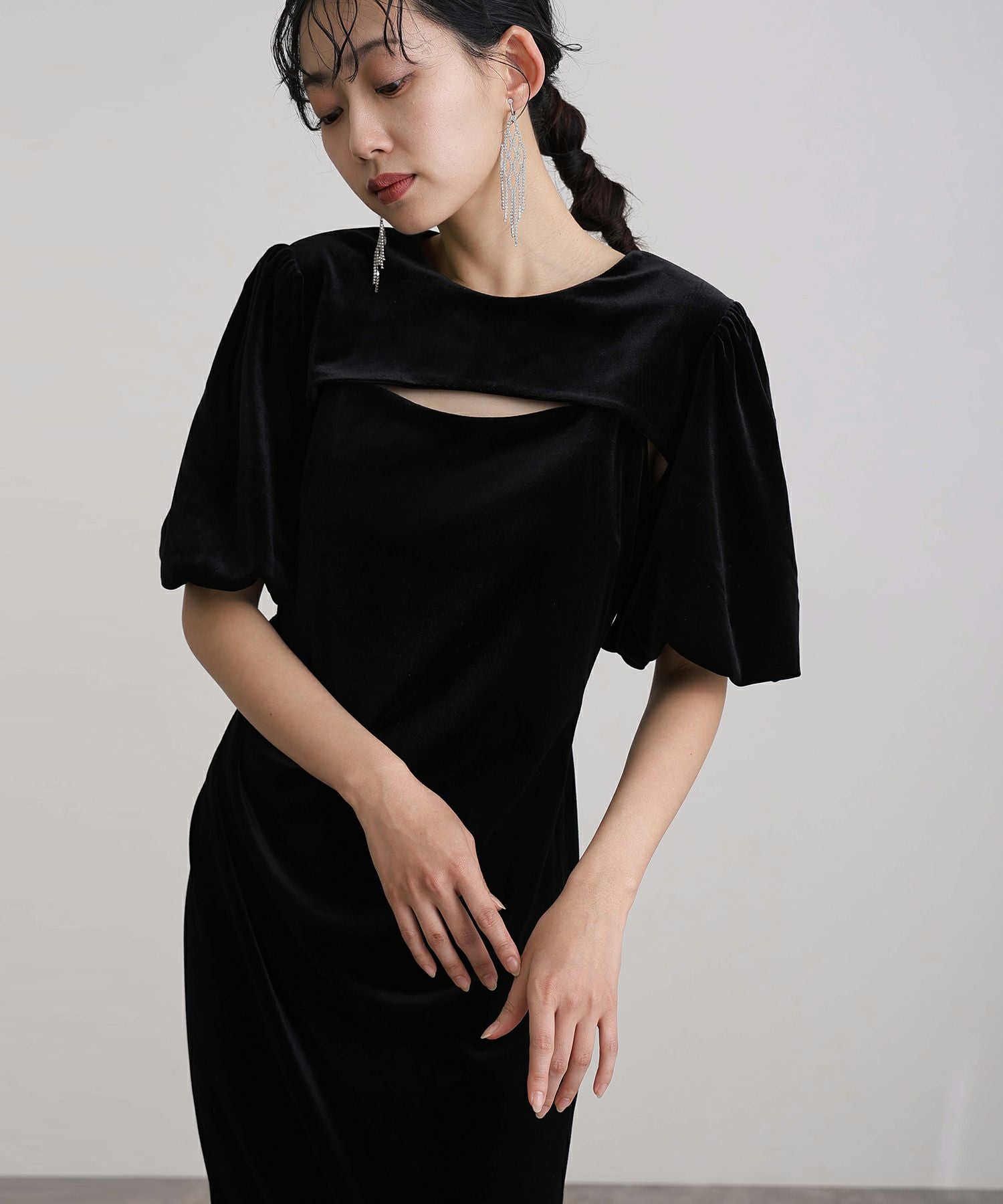 美品 PourVous ボレロセットベロアドレス 結婚式 パーティー お呼ばれ ボレロ＆ワンピース2点セットベロアドレス | PourVous（プールヴー