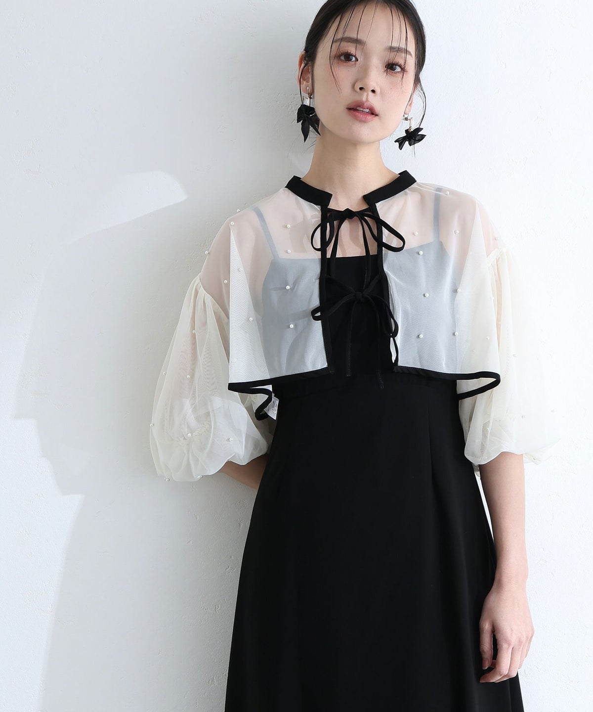 パール付きチュールボレロ×キャミワンピース