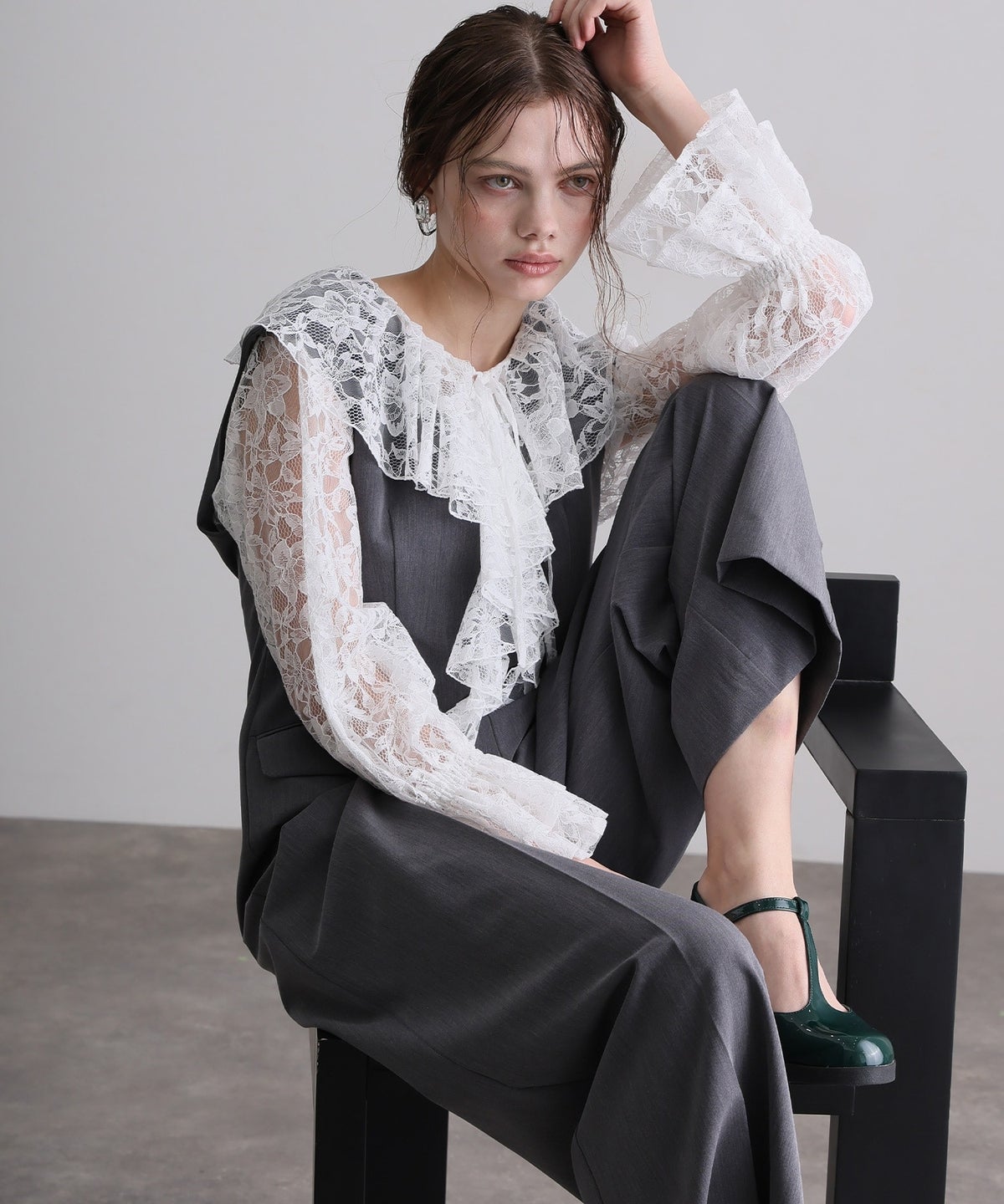 レースラッフルオールインワンドレス